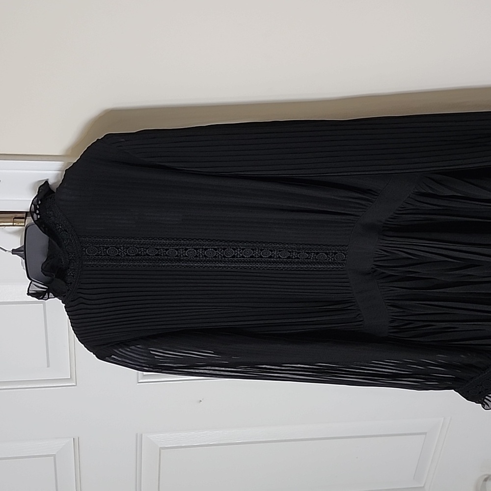 NEW RALPH LAUREN DRESS BLACK PLEATED SHEER LINED LONG SLEEVED Sz 10 New